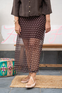 Falda de tul marrón con lunares beige, corte midi fluido y estilo elegante AnnFou